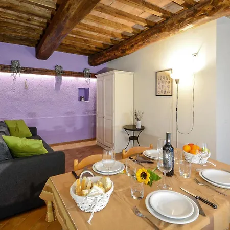 1 Bedroom In Διαμέρισμα *